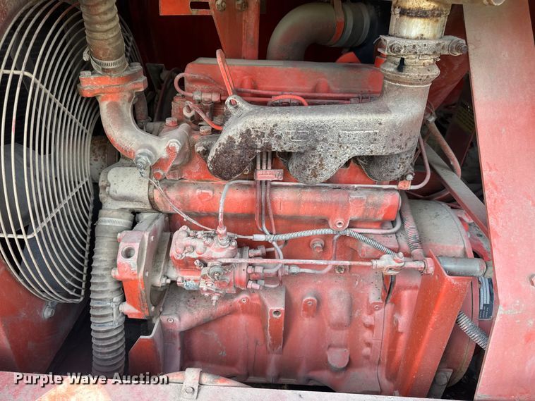 image for item DW6519 1994 LeRoi 3271X69 air compressor