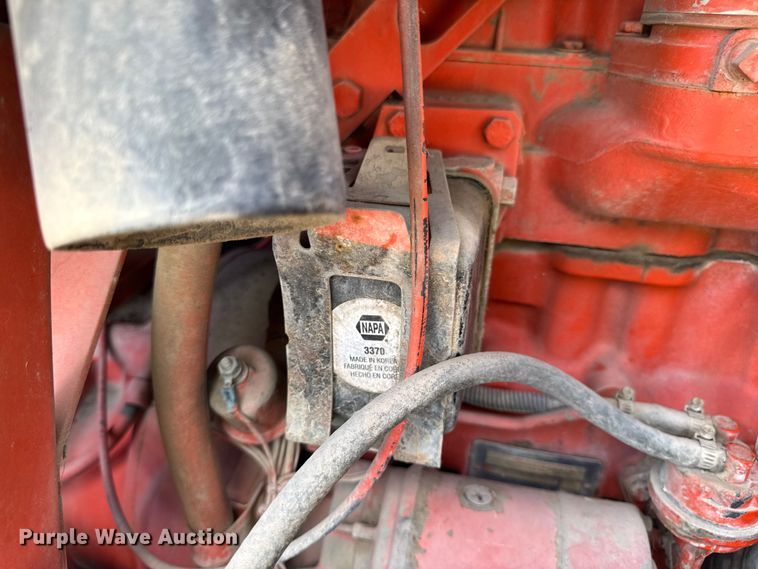 image for item DW6519 1994 LeRoi 3271X69 air compressor