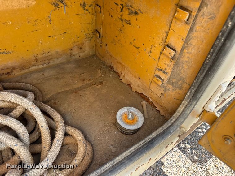 image for item DW6521 2005 Chevrolet C5500 utility / service truck