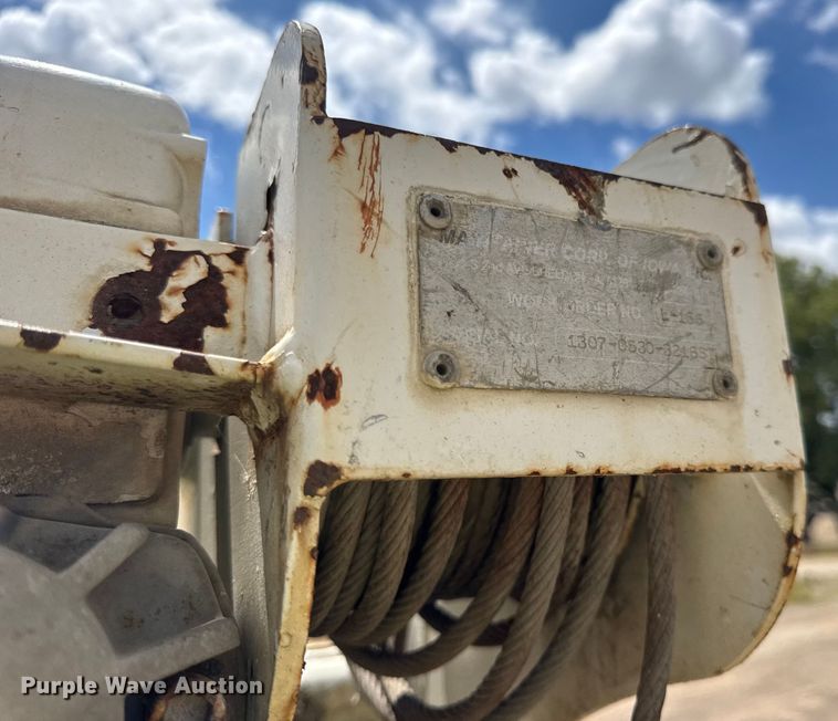 image for item DW6521 2005 Chevrolet C5500 utility / service truck