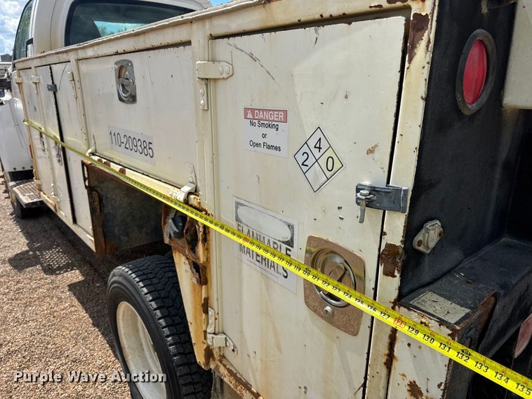 image for item DW6521 2005 Chevrolet C5500 utility / service truck