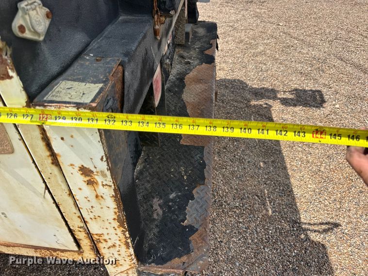 image for item DW6521 2005 Chevrolet C5500 utility / service truck