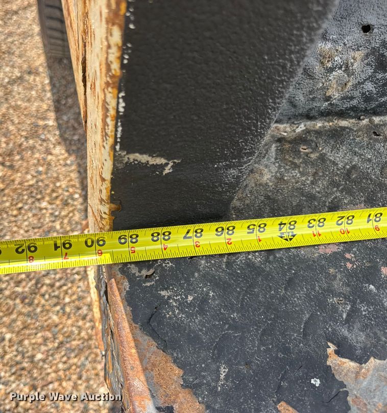 image for item DW6521 2005 Chevrolet C5500 utility / service truck