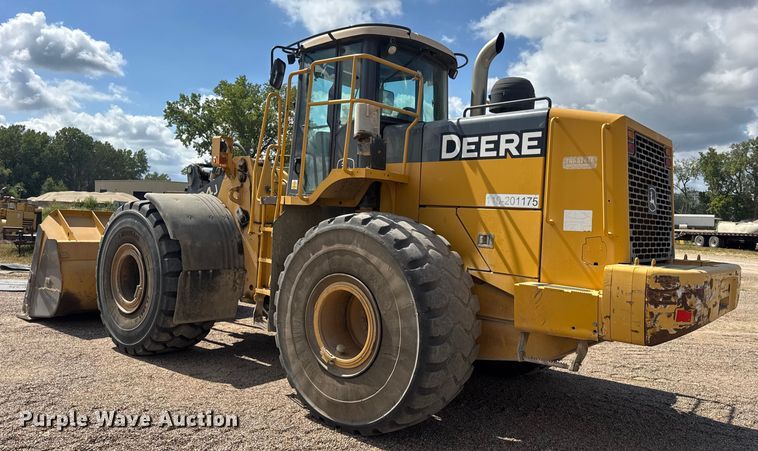 image for item DW6522 2007 John Deere 824J wheel loader