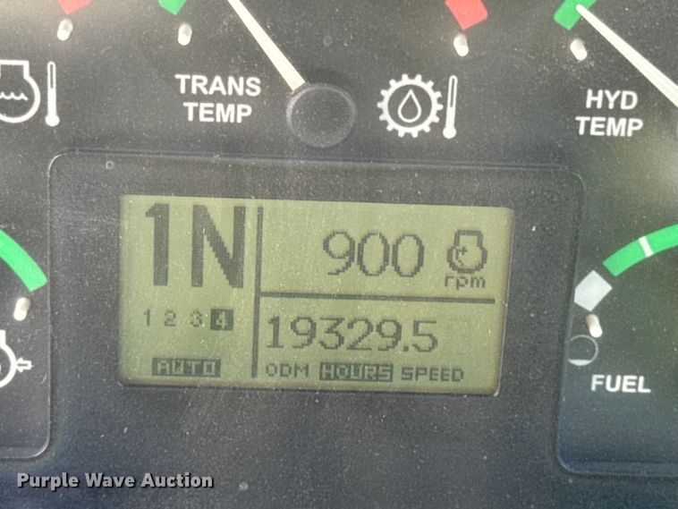 image for item DW6522 2007 John Deere 824J wheel loader