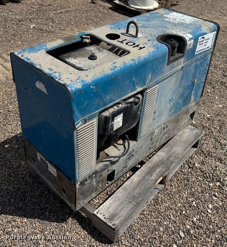 image for item DW6525 Miller Trailblazer 280 welder/generator