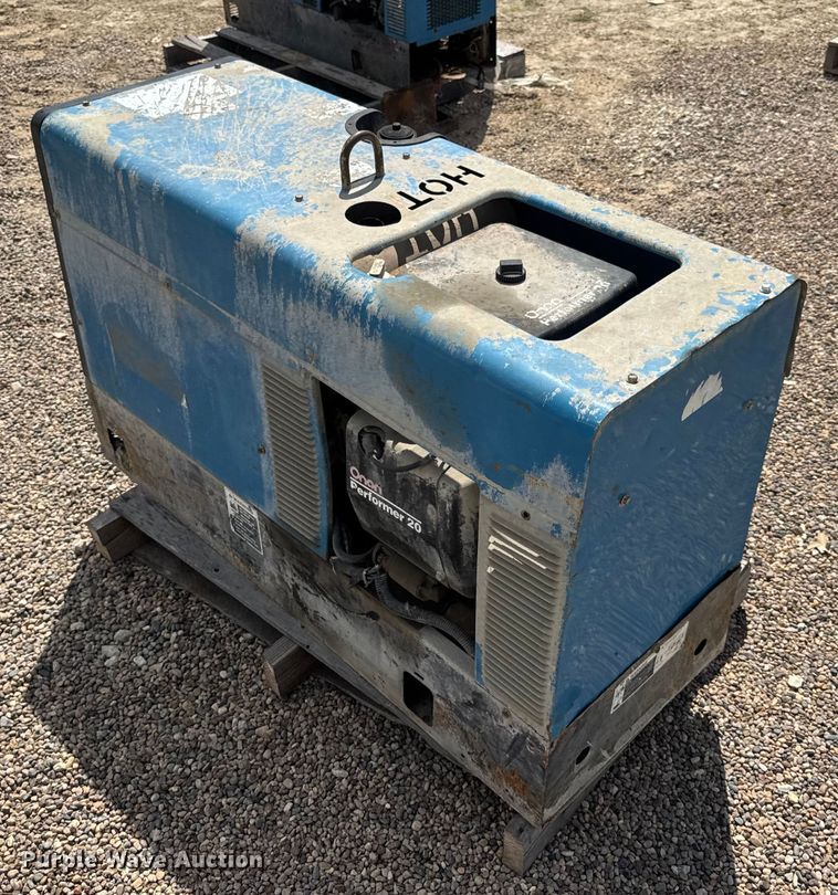 image for item DW6525 Miller Trailblazer 280 welder/generator