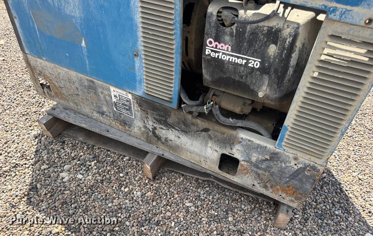 image for item DW6525 Miller Trailblazer 280 welder/generator