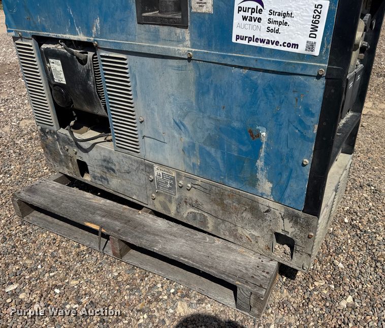 image for item DW6525 Miller Trailblazer 280 welder/generator