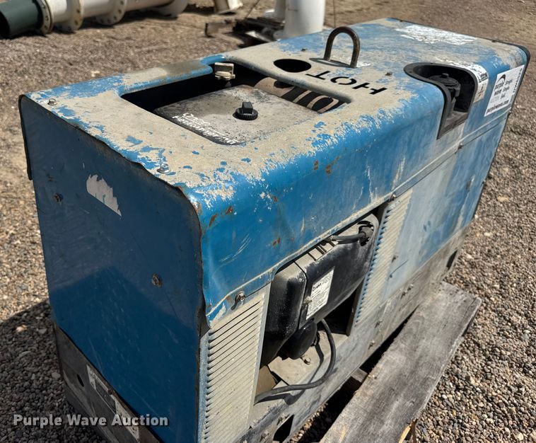 image for item DW6525 Miller Trailblazer 280 welder/generator