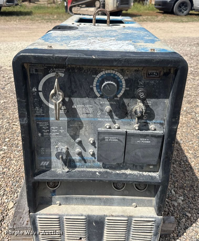 image for item DW6525 Miller Trailblazer 280 welder/generator