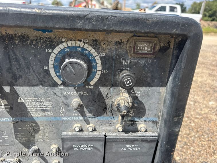 image for item DW6525 Miller Trailblazer 280 welder/generator