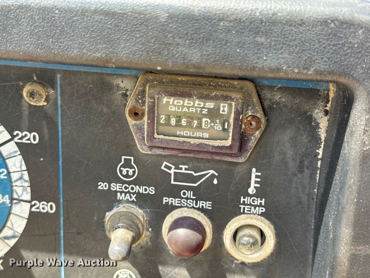 image for item DW6526 Miller Trailblazer 300D welder/generator