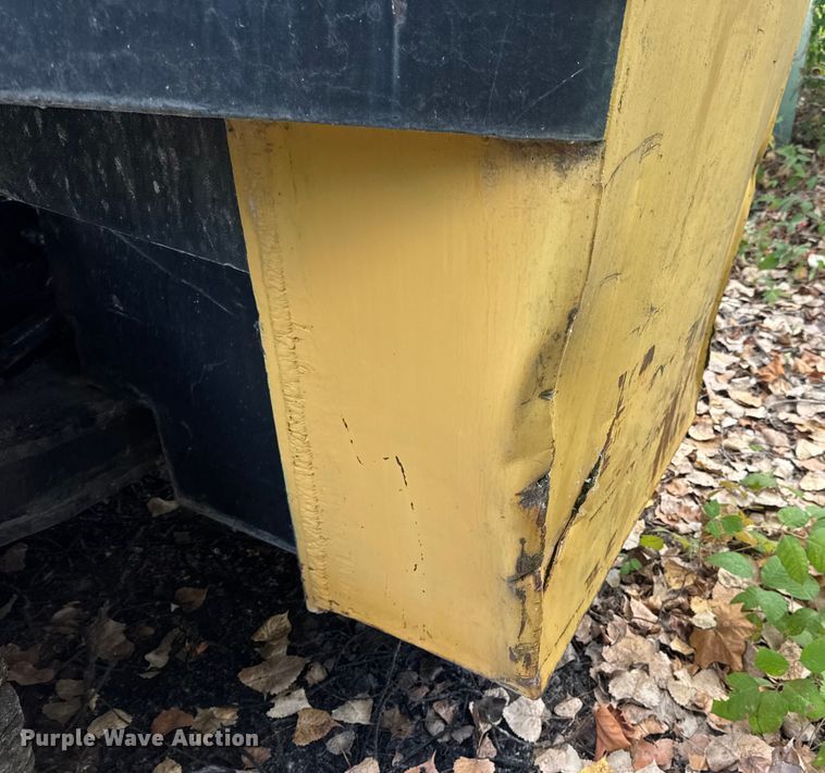 image for item DW6528 Taylor forklift