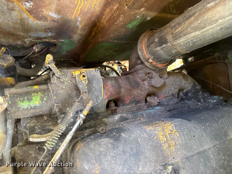 image for item DW6528 Taylor forklift