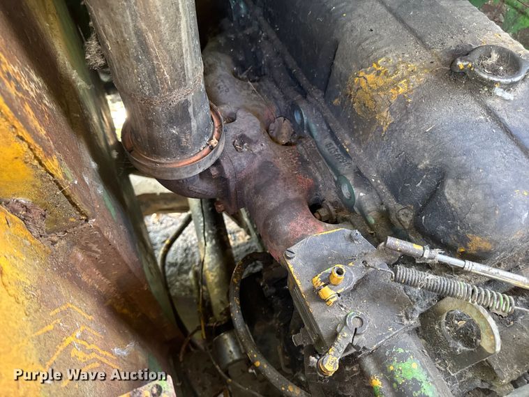 image for item DW6528 Taylor forklift