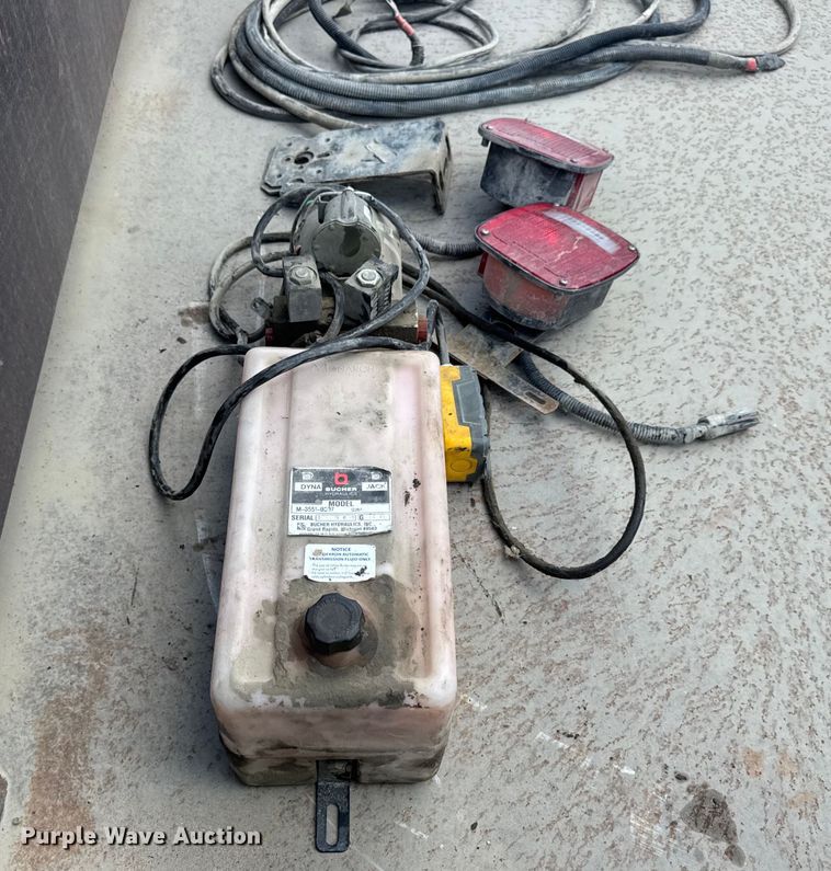 image for item DW6529 Monroe dump bed