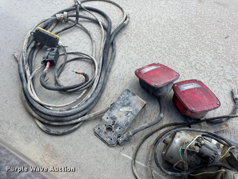 image for item DW6529 Monroe dump bed