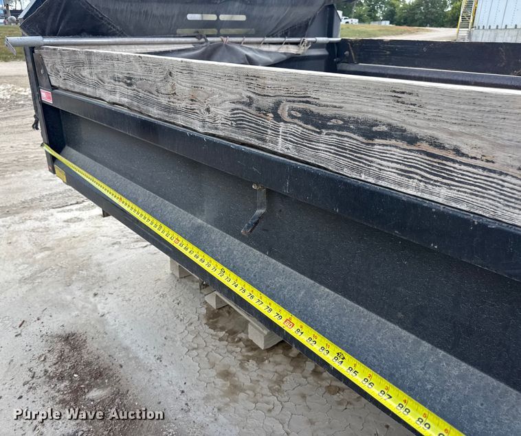 image for item DW6529 Monroe dump bed