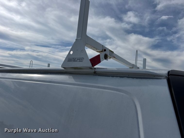 image for item DW6547 2013 Chevrolet  Express 2500 van