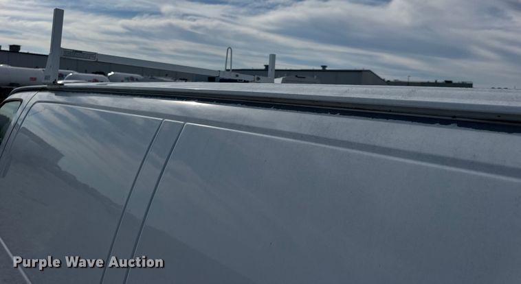 image for item DW6547 2013 Chevrolet  Express 2500 van