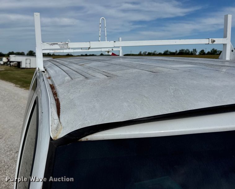 image for item DW6547 2013 Chevrolet  Express 2500 van