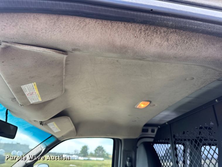 image for item DW6547 2013 Chevrolet  Express 2500 van