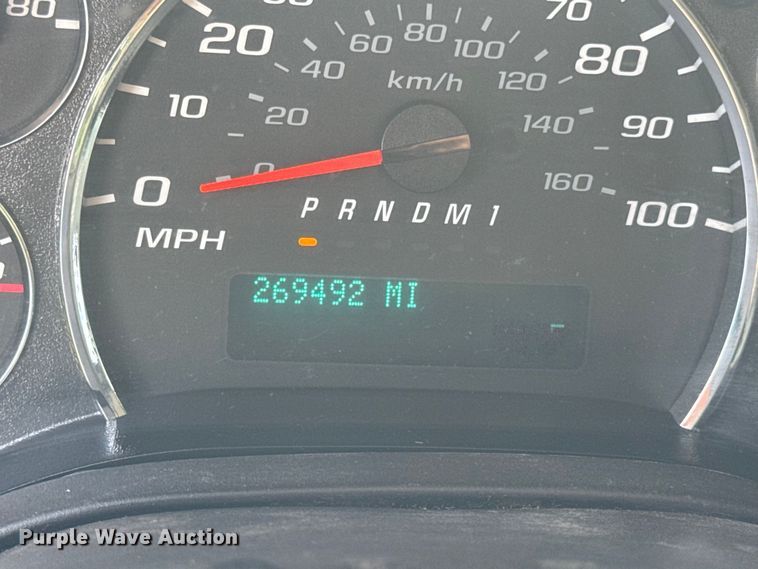 image for item DW6547 2013 Chevrolet  Express 2500 van