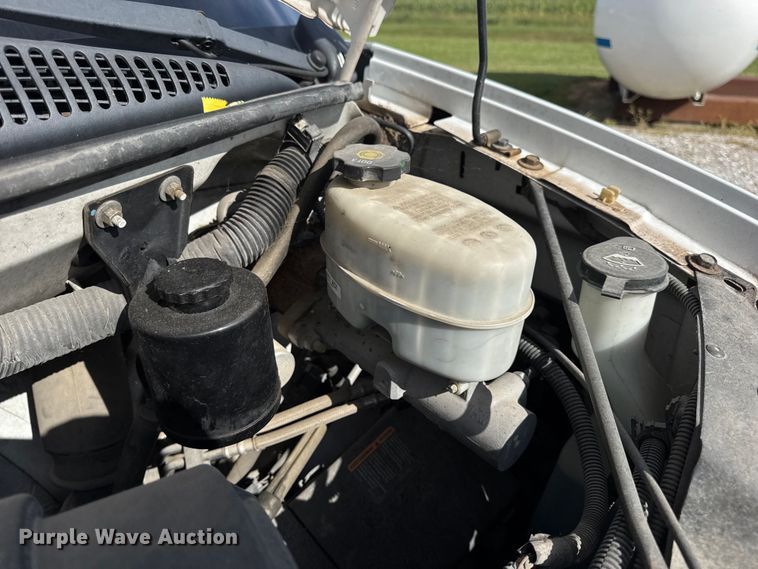 image for item DW6547 2013 Chevrolet  Express 2500 van