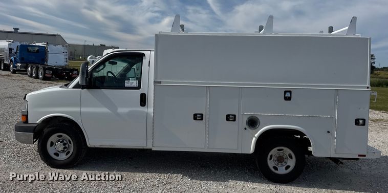 image for item DW6549 2016 Chevrolet  Express G3500 utility van