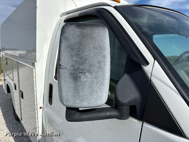 image for item DW6549 2016 Chevrolet  Express G3500 utility van