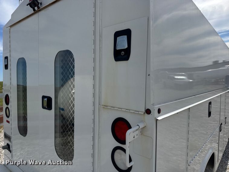 image for item DW6549 2016 Chevrolet  Express G3500 utility van