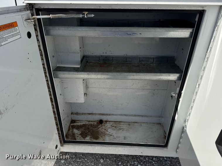 image for item DW6549 2016 Chevrolet  Express G3500 utility van