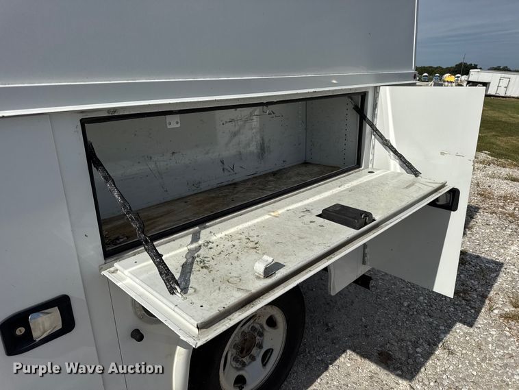 image for item DW6549 2016 Chevrolet  Express G3500 utility van