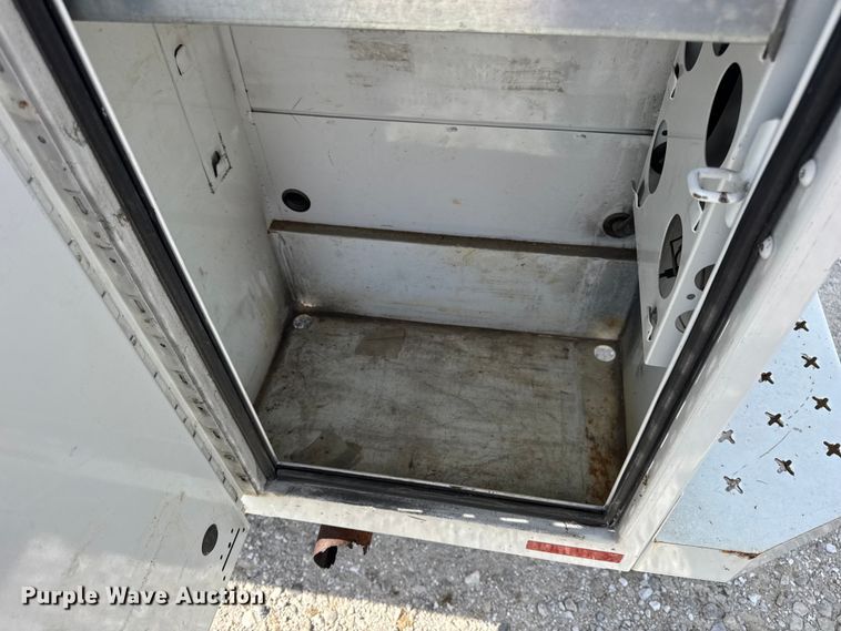 image for item DW6549 2016 Chevrolet  Express G3500 utility van