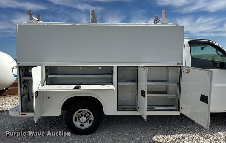 image for item DW6549 2016 Chevrolet  Express G3500 utility van