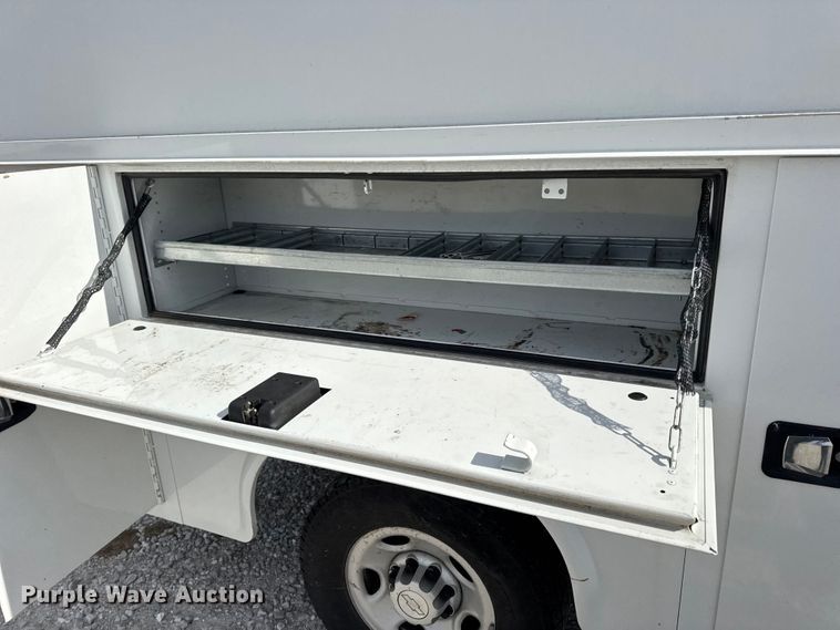 image for item DW6549 2016 Chevrolet  Express G3500 utility van