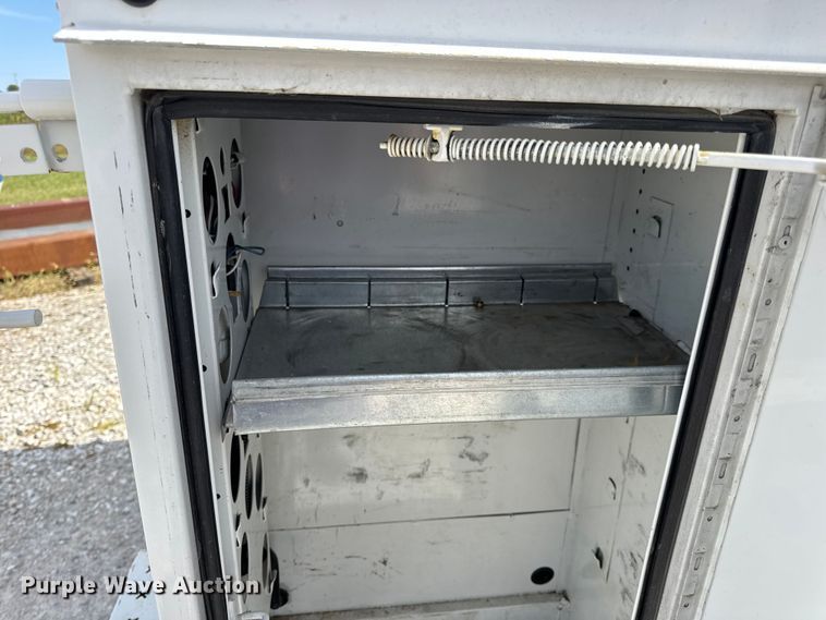 image for item DW6549 2016 Chevrolet  Express G3500 utility van