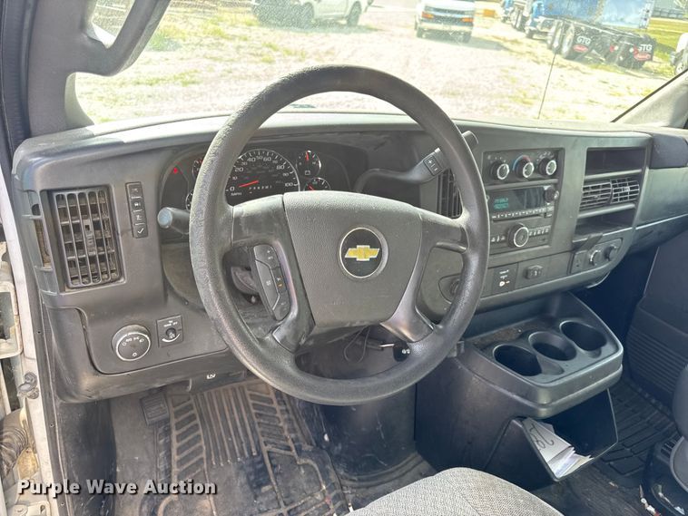 image for item DW6549 2016 Chevrolet  Express G3500 utility van