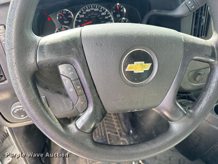 image for item DW6549 2016 Chevrolet  Express G3500 utility van