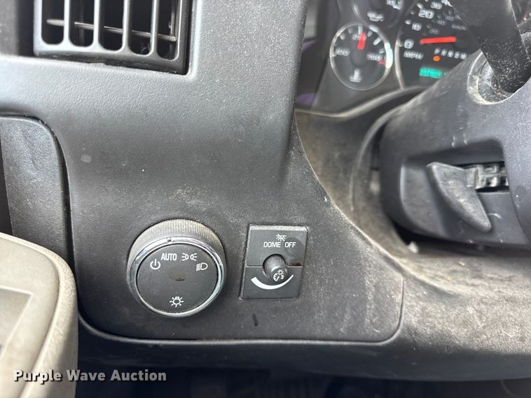 image for item DW6549 2016 Chevrolet  Express G3500 utility van