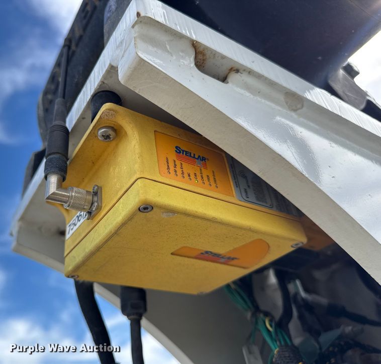 image for item DW6550 2015 Dodge  Ram 5500 utility / service truck