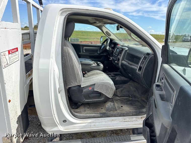 image for item DW6550 2015 Dodge  Ram 5500 utility / service truck