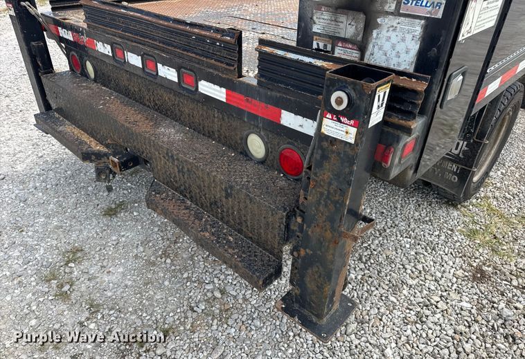 image for item DW6551 2015 Ford  F550 Super Duty utility / service truck
