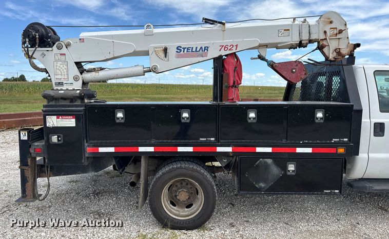 image for item DW6551 2015 Ford  F550 Super Duty utility / service truck
