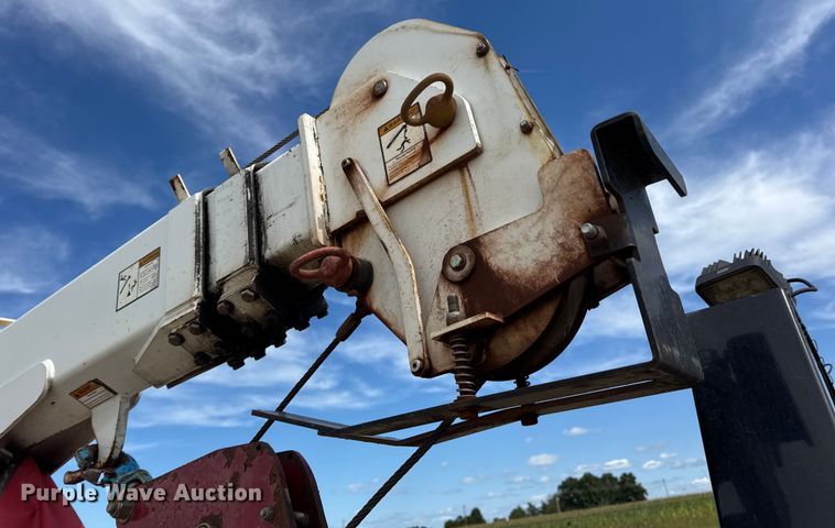 image for item DW6551 2015 Ford  F550 Super Duty utility / service truck