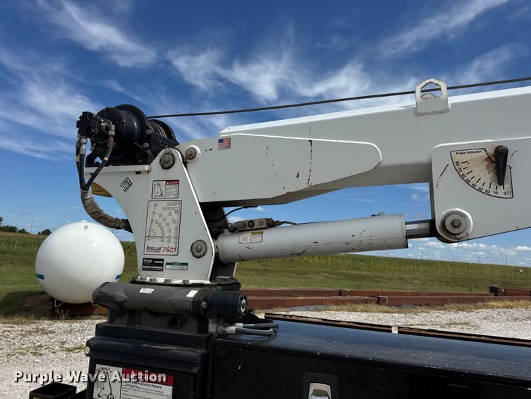 image for item DW6551 2015 Ford  F550 Super Duty utility / service truck
