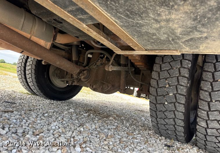image for item DW6551 2015 Ford  F550 Super Duty utility / service truck