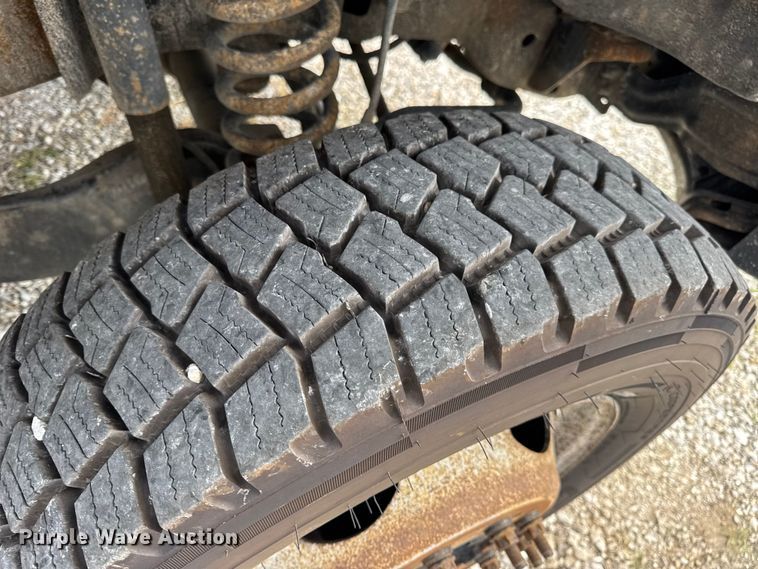 image for item DW6551 2015 Ford  F550 Super Duty utility / service truck