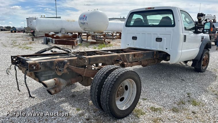 image for item DW6552 2010 Ford  F450 Super Duty XL  truck cab and chassis